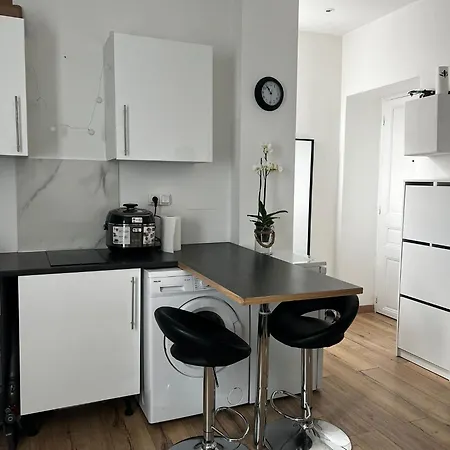 Centrical 1-bedroom Near Casino Square アパート *
